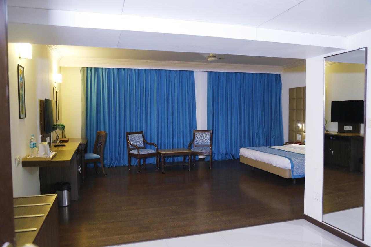 Mapple Abhay Jodhpur Hotel Jodhpur  Bagian luar foto