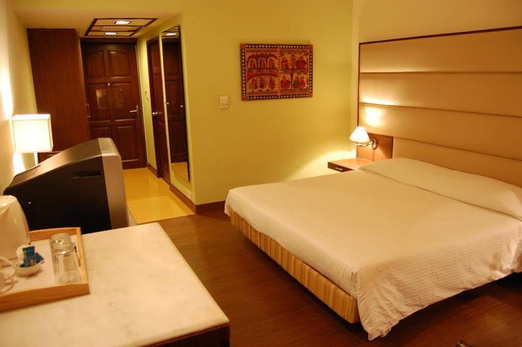 Mapple Abhay Jodhpur Hotel Jodhpur  Bagian luar foto
